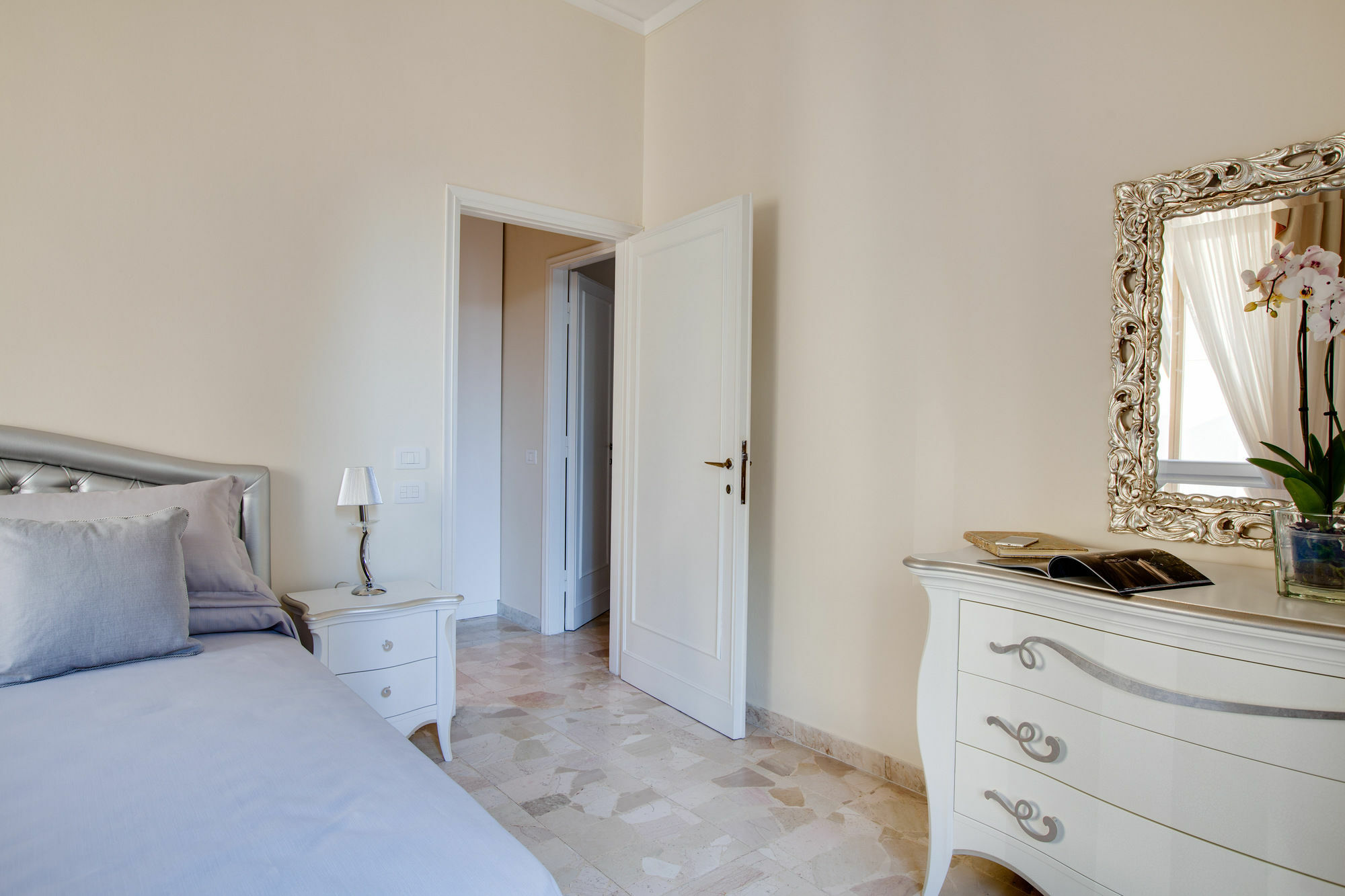 Kometa Suites & Apartments Florence Ngoại thất bức ảnh